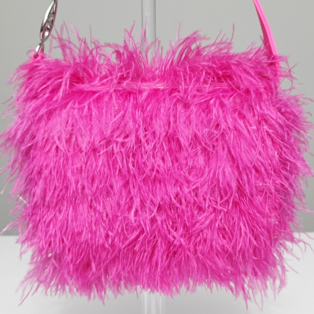 BROTHER VELLIES LIJADU OSTRICH FEATHER SHOULDER BAG IN HOT PINK - Picture 10 of 10